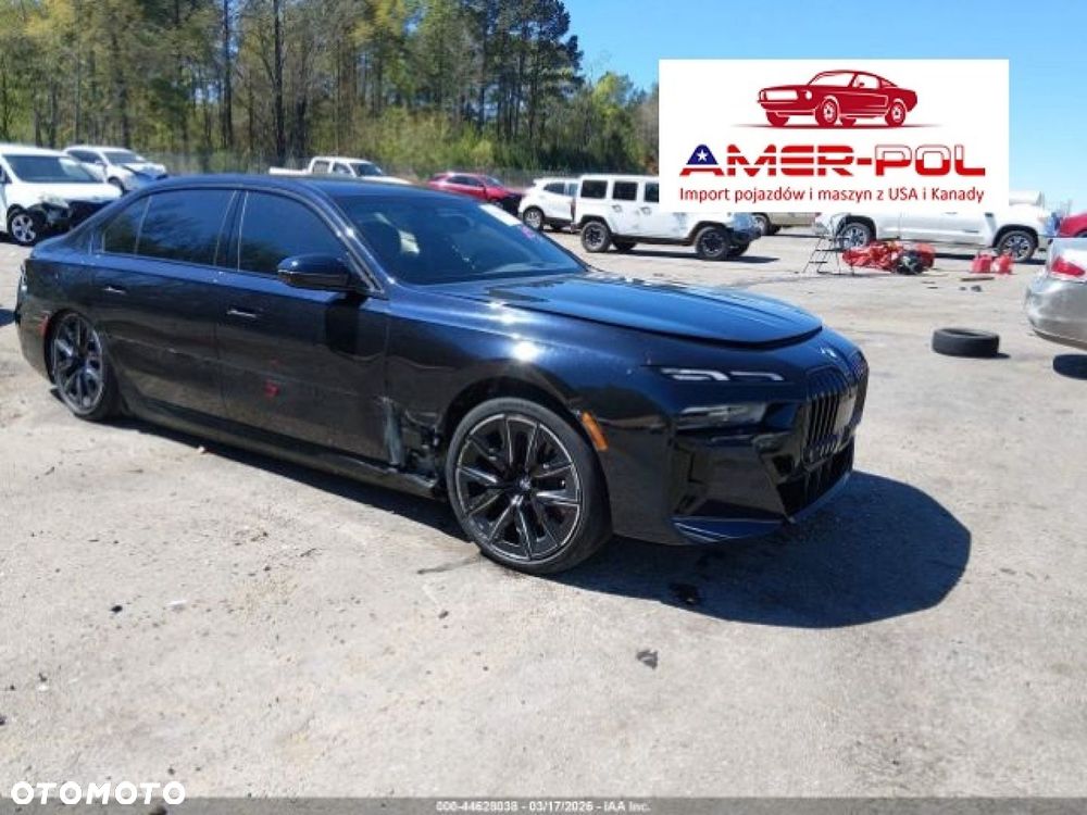 BMW i7 - 1