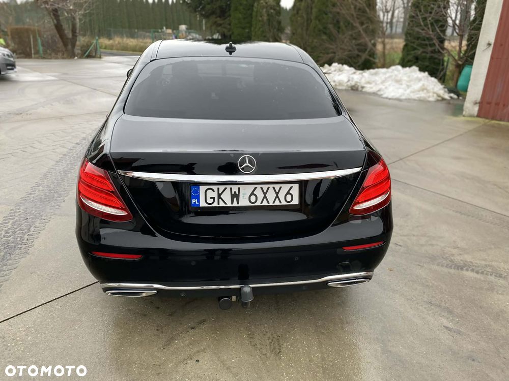 Mercedes-Benz Klasa E - 6