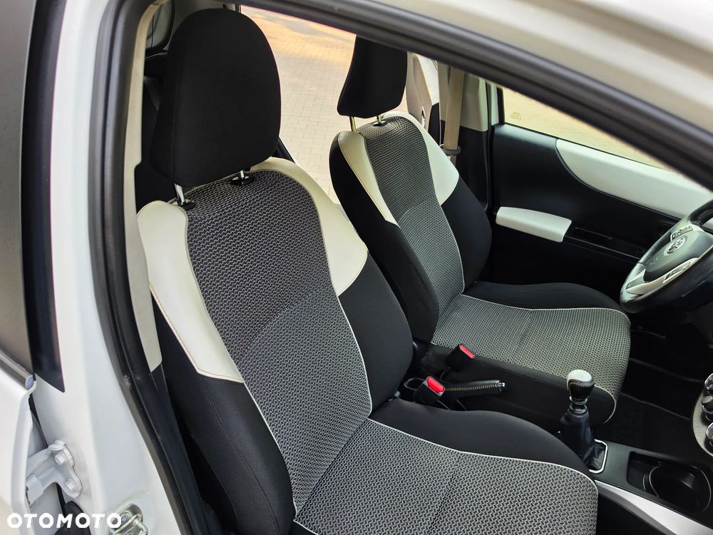 Toyota Yaris 1.33 VVT-i Edition - 24