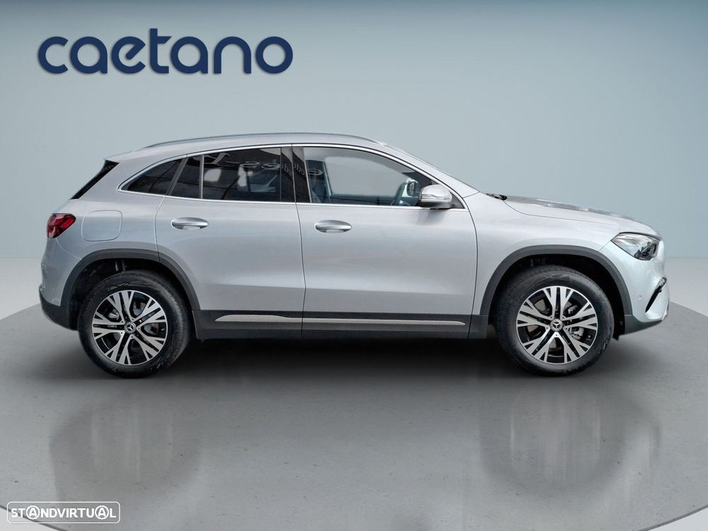 Mercedes-Benz GLA 250 e Progressive - 9
