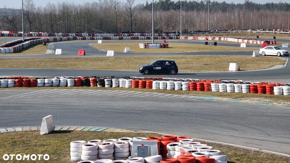 Renault Clio 1.4i RT 16V - 6