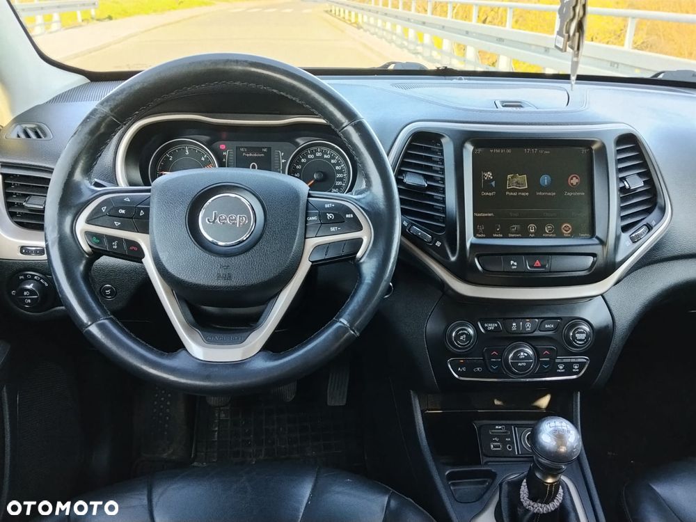 Jeep Cherokee 2.0 MJD 4x2 Longitude - 7
