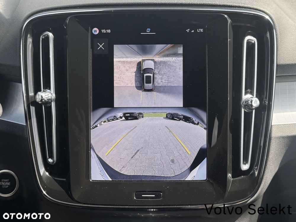 Volvo XC 40 - 18