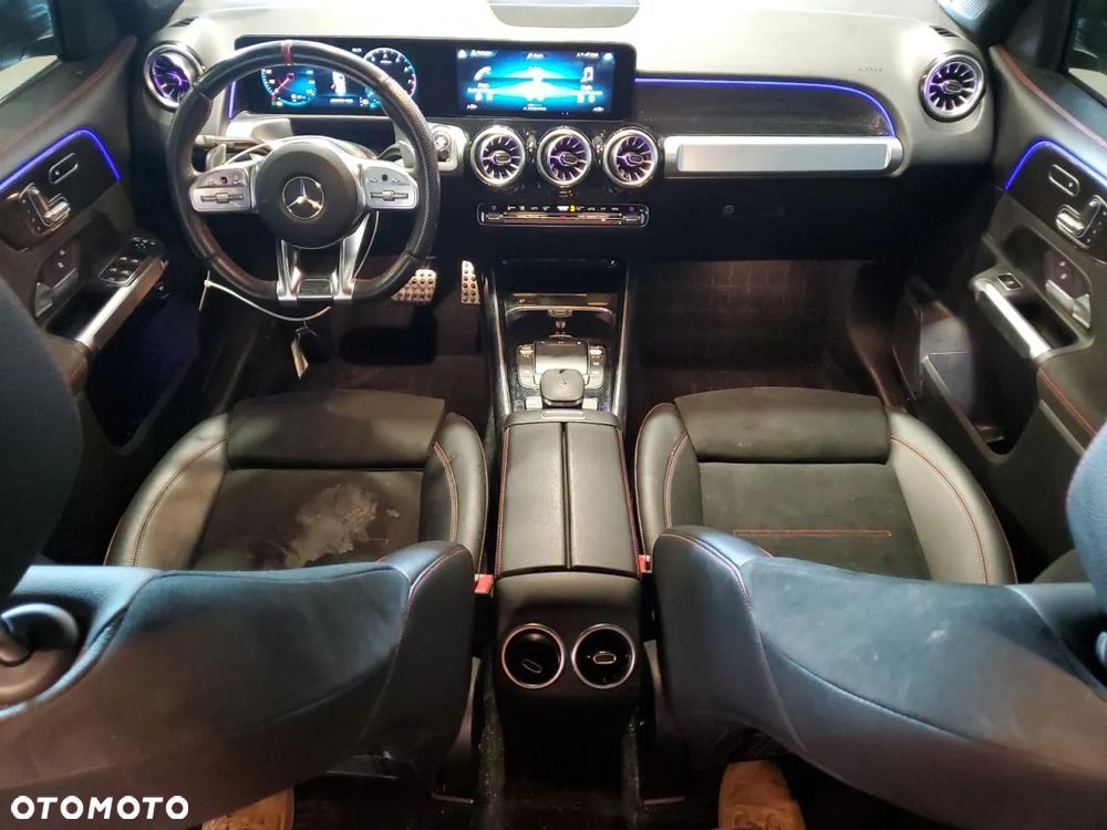 Mercedes-Benz GLB - 8