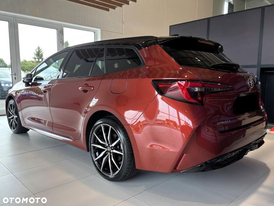 Toyota Corolla - 4
