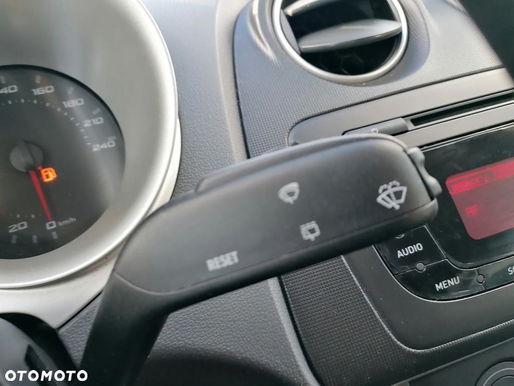 Seat Ibiza 1.4 16V Comfort Edition - 21