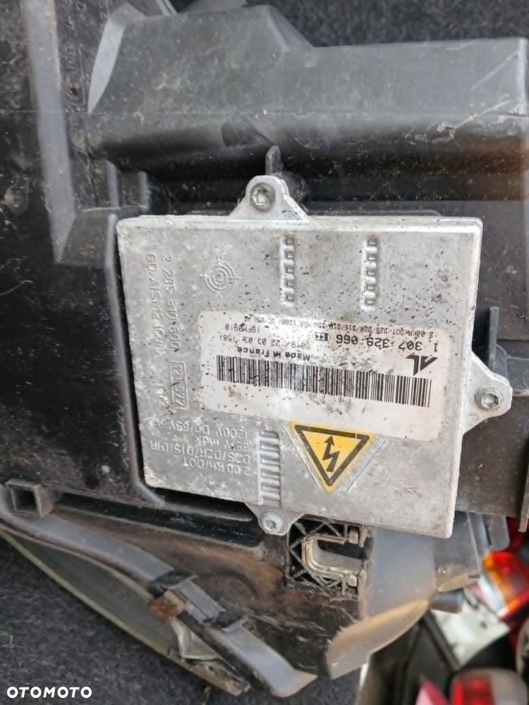 Audi A3 8P Lampa przednia Xenon lewa, prawa - 12