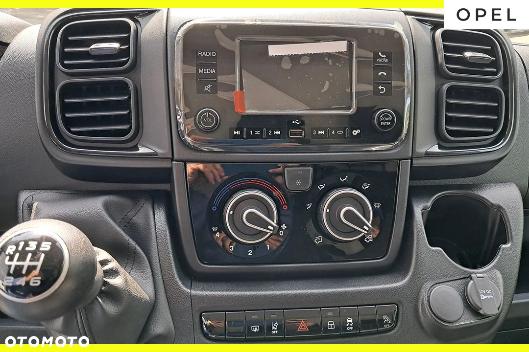 Opel Movano Heavy L4H3 2.2 140KM - 11