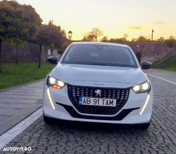 Peugeot 208 1.2 L PureTech STT GT - 7