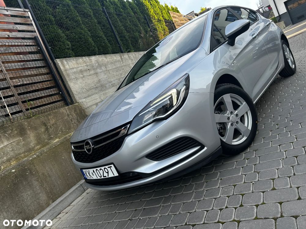 Opel Astra 1.4 Turbo Edition - 2
