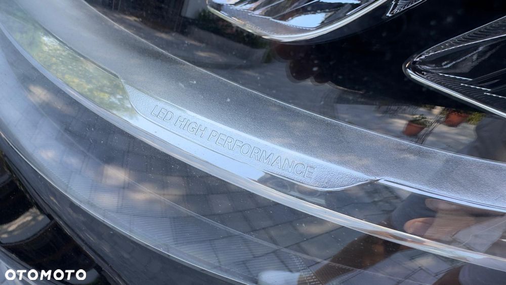 Mercedes-Benz Sprinter - 24