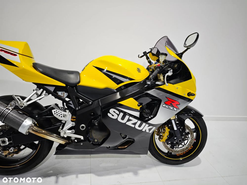 Suzuki GSX-R - 11