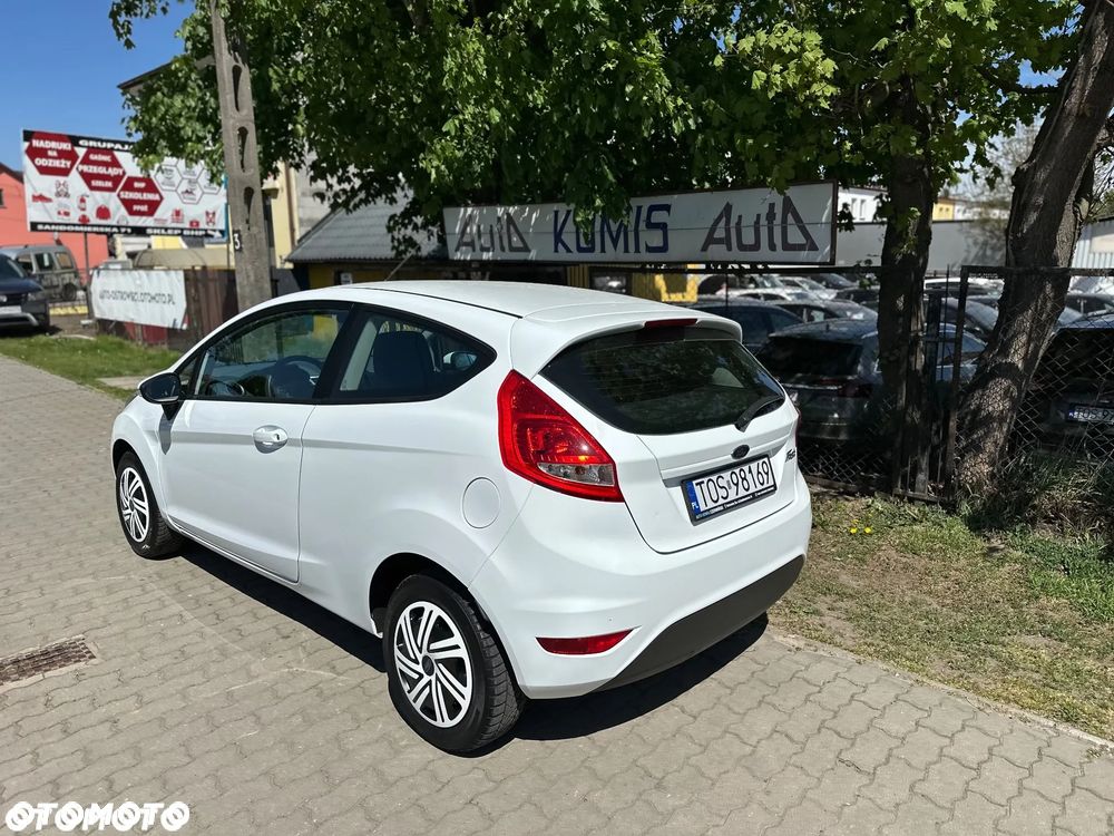 Ford Fiesta 1.25 Celebration - 9