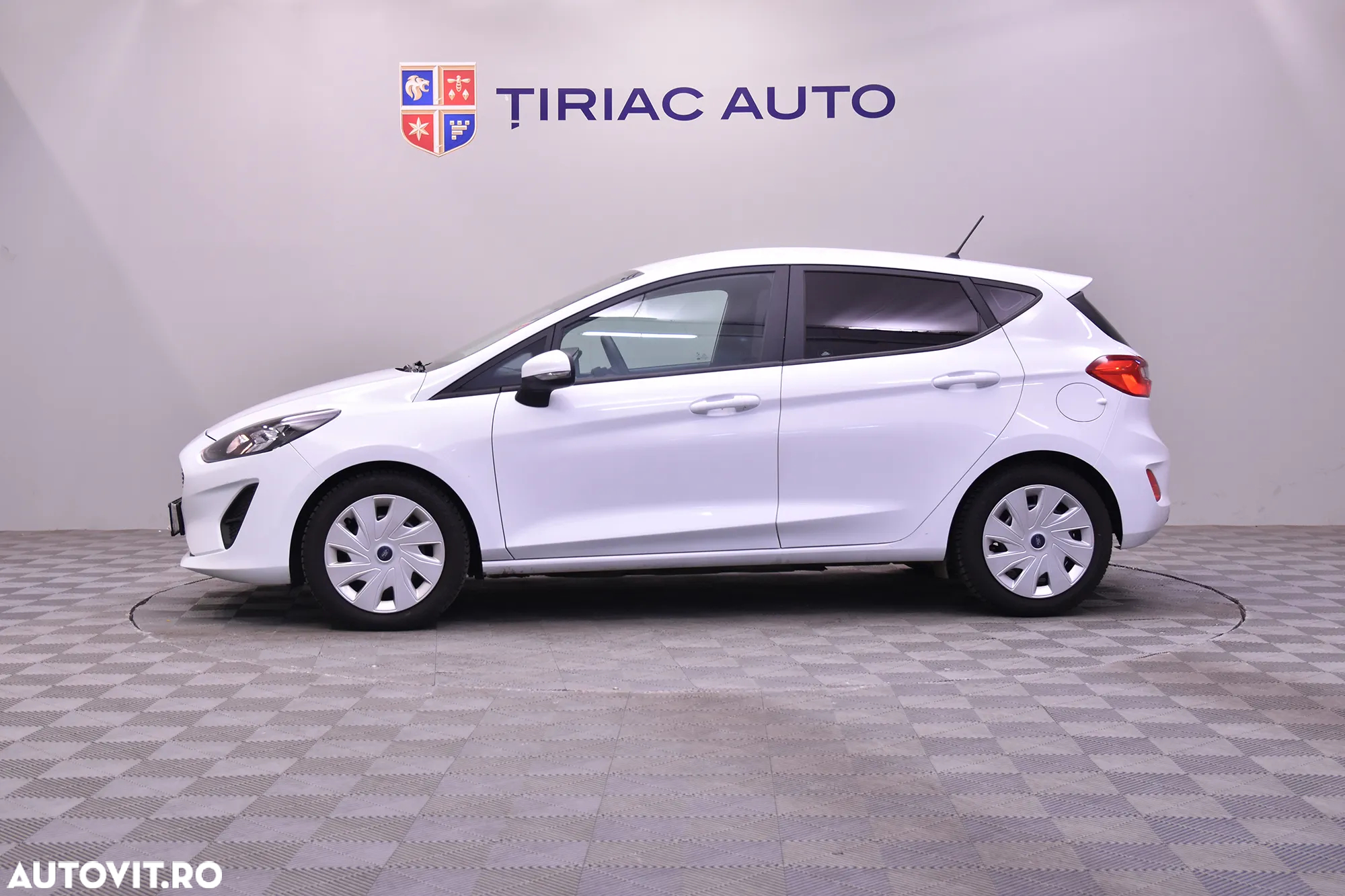 Ford Fiesta 1.1 Trend - 2