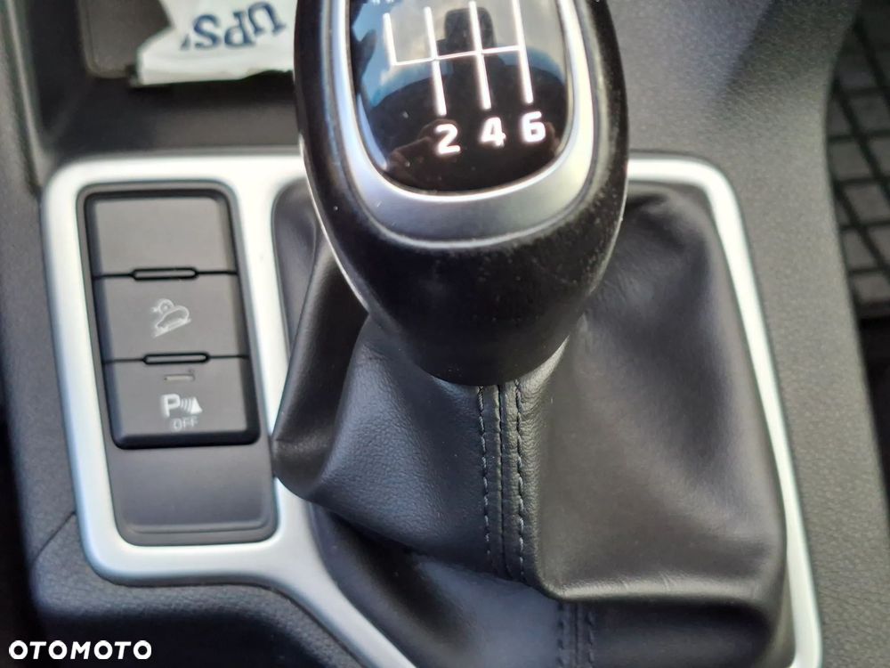 Kia Sportage - 16