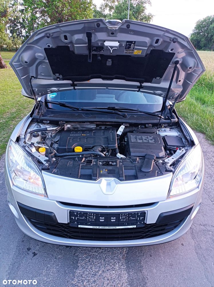 Renault Megane TCe 130 Dynamique - 21