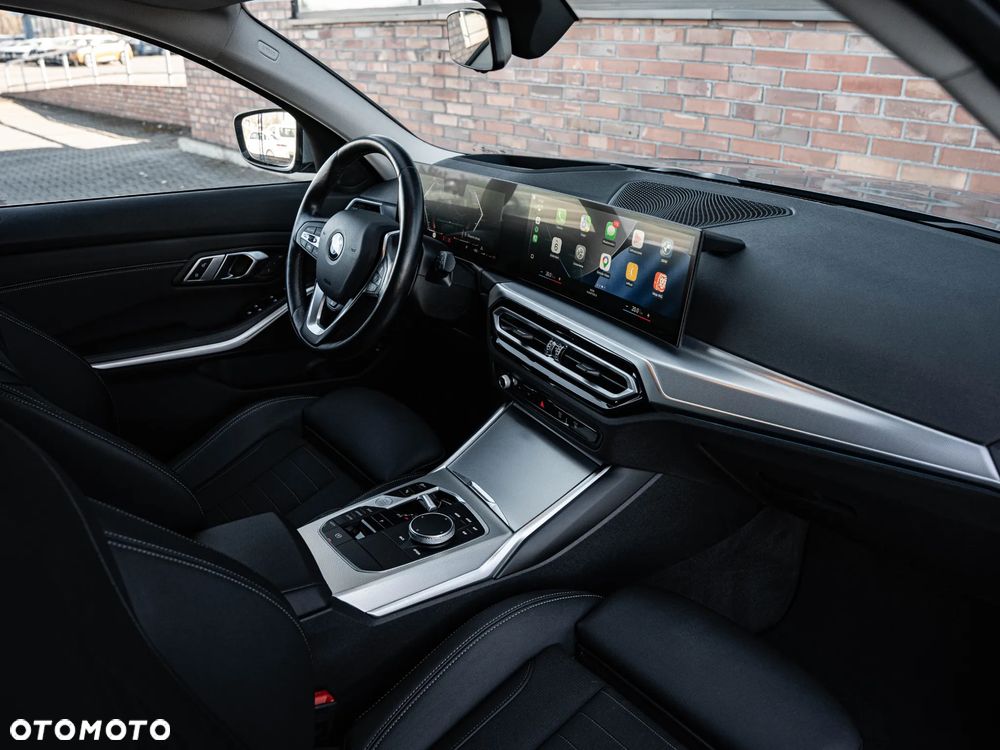 BMW Seria 3 320d xDrive Sport Line Shadow - 24