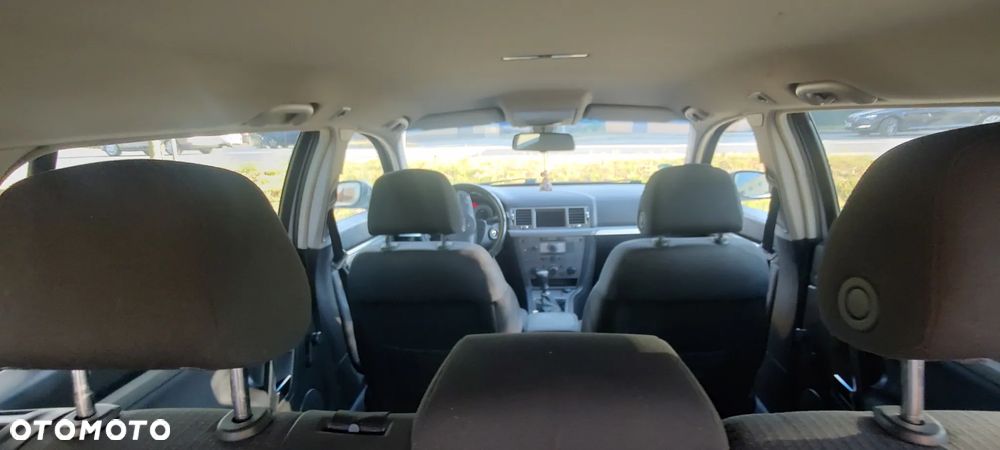 Opel Vectra 1.9 CDTI - 9