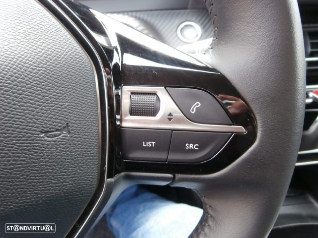 Peugeot e-208 50 kWh Allure - 22