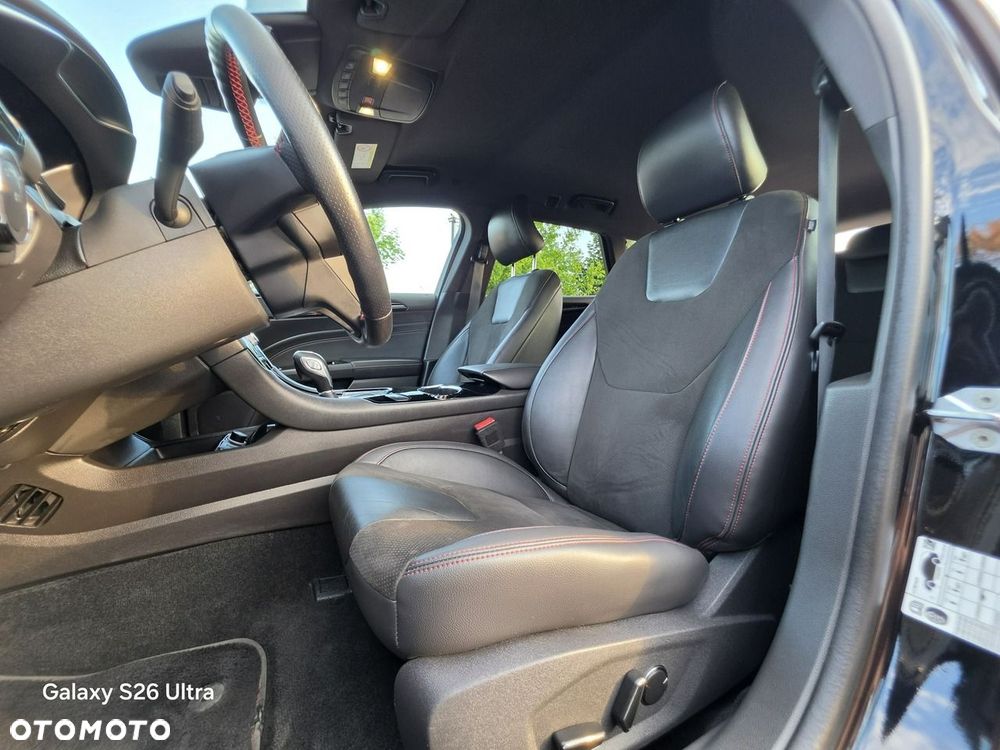 Ford Mondeo - 26