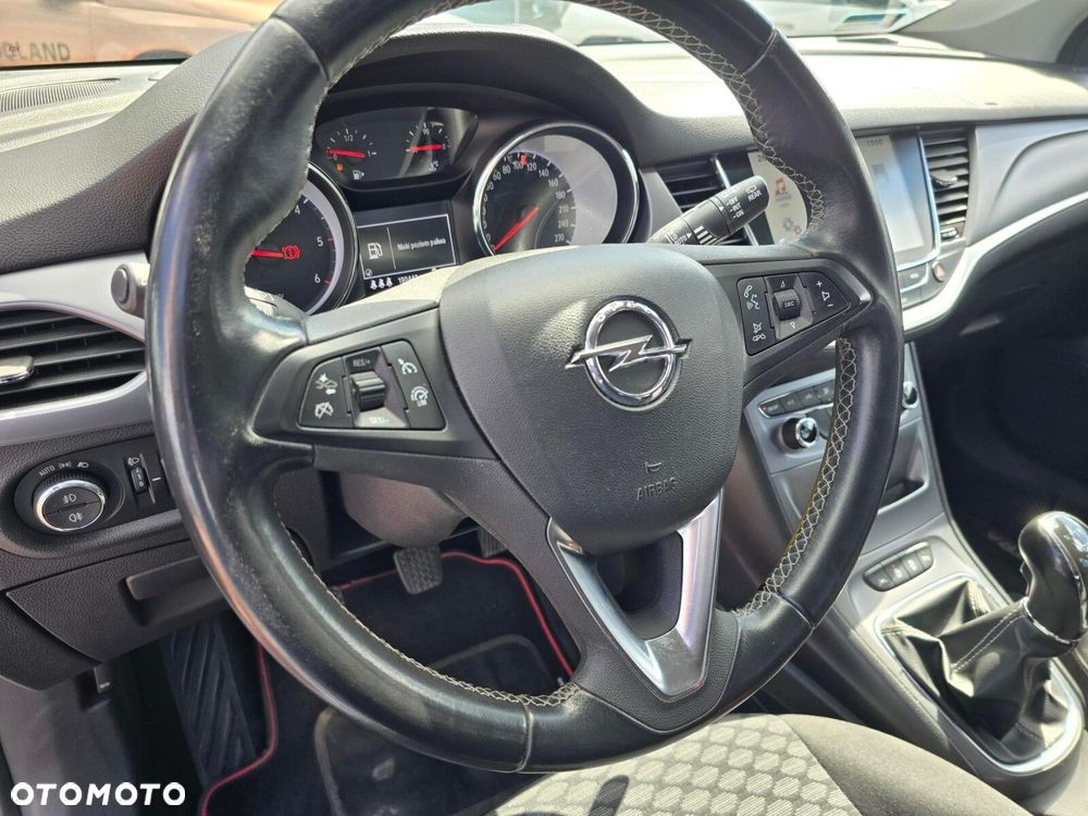 Opel Astra 1.6 CDTI Enjoy - 18