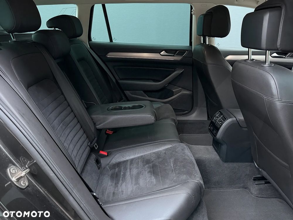 Volkswagen Passat Variant - 26