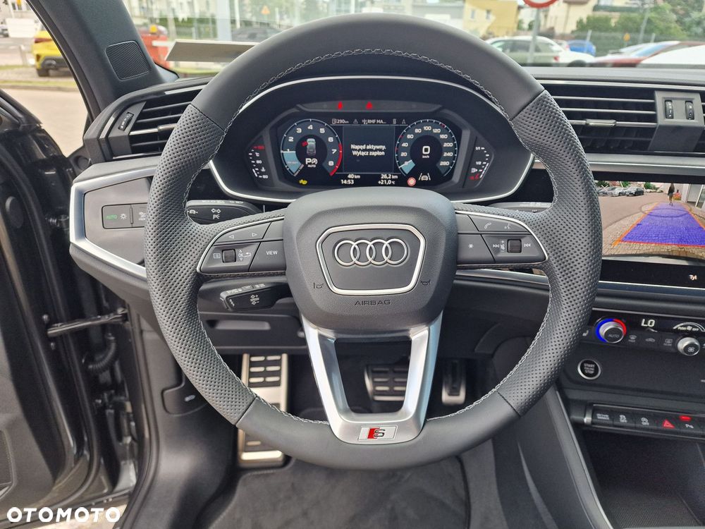 Audi Q3 - 19