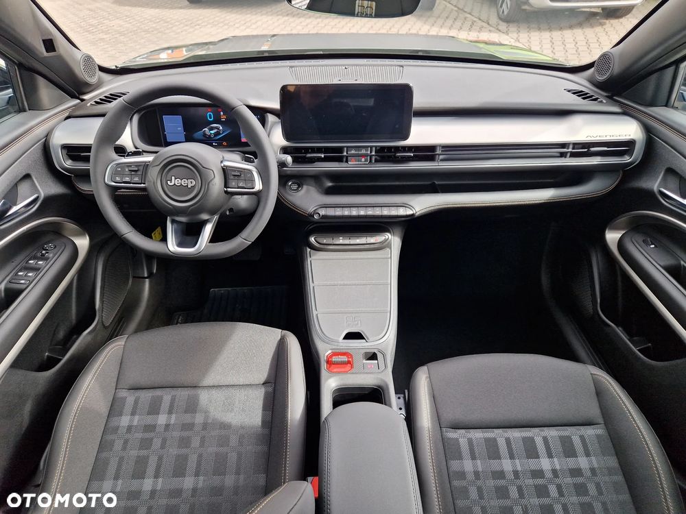 Jeep Avenger 1.2 T3 mHEV 85th Anniversary 4xe eDCT6 - 11