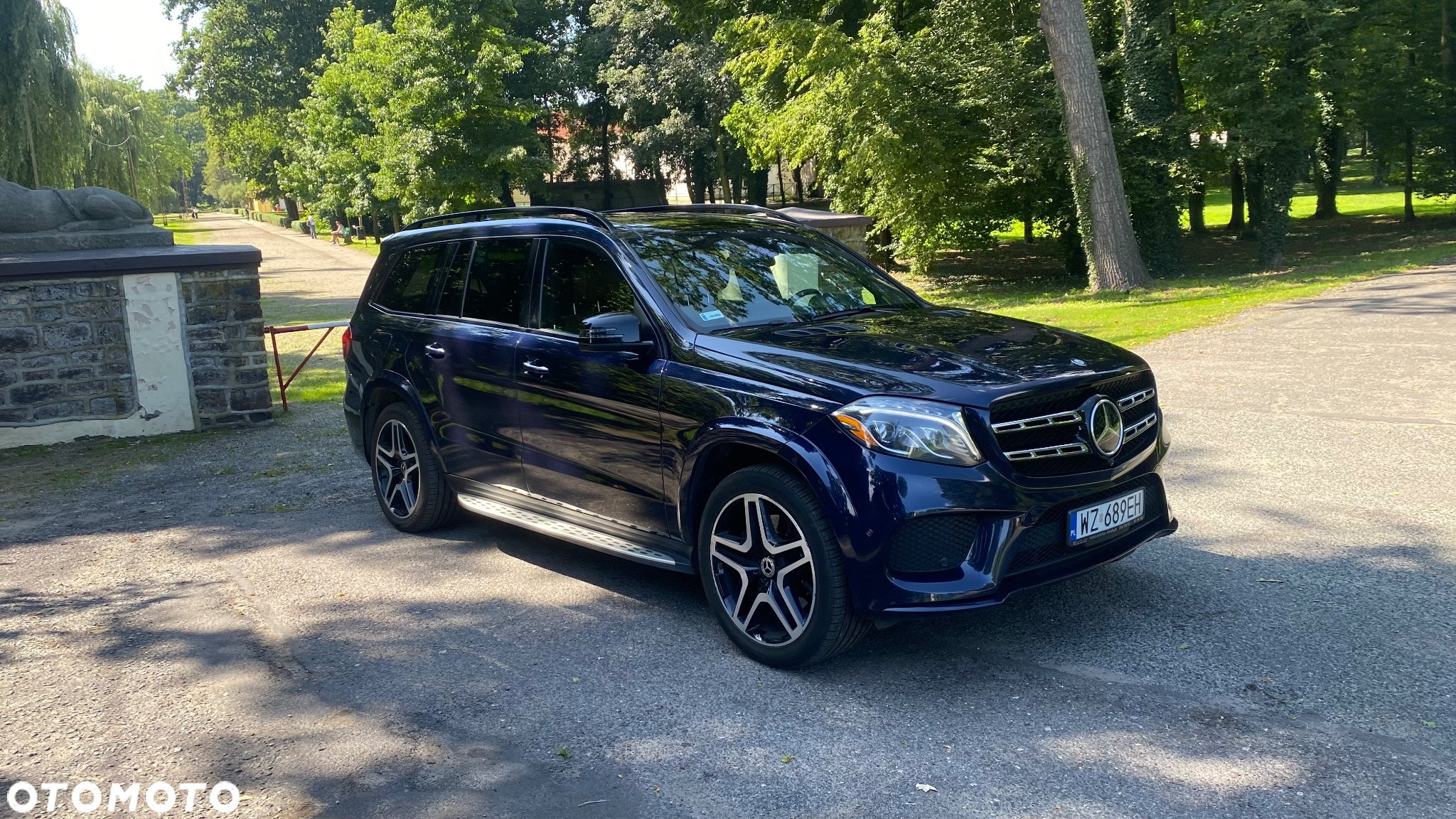 Mercedes-Benz GLS - 2