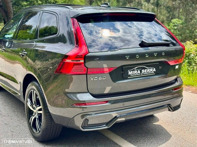Volvo XC 60 2.0 T8 PHEV R-Design AWD - 8