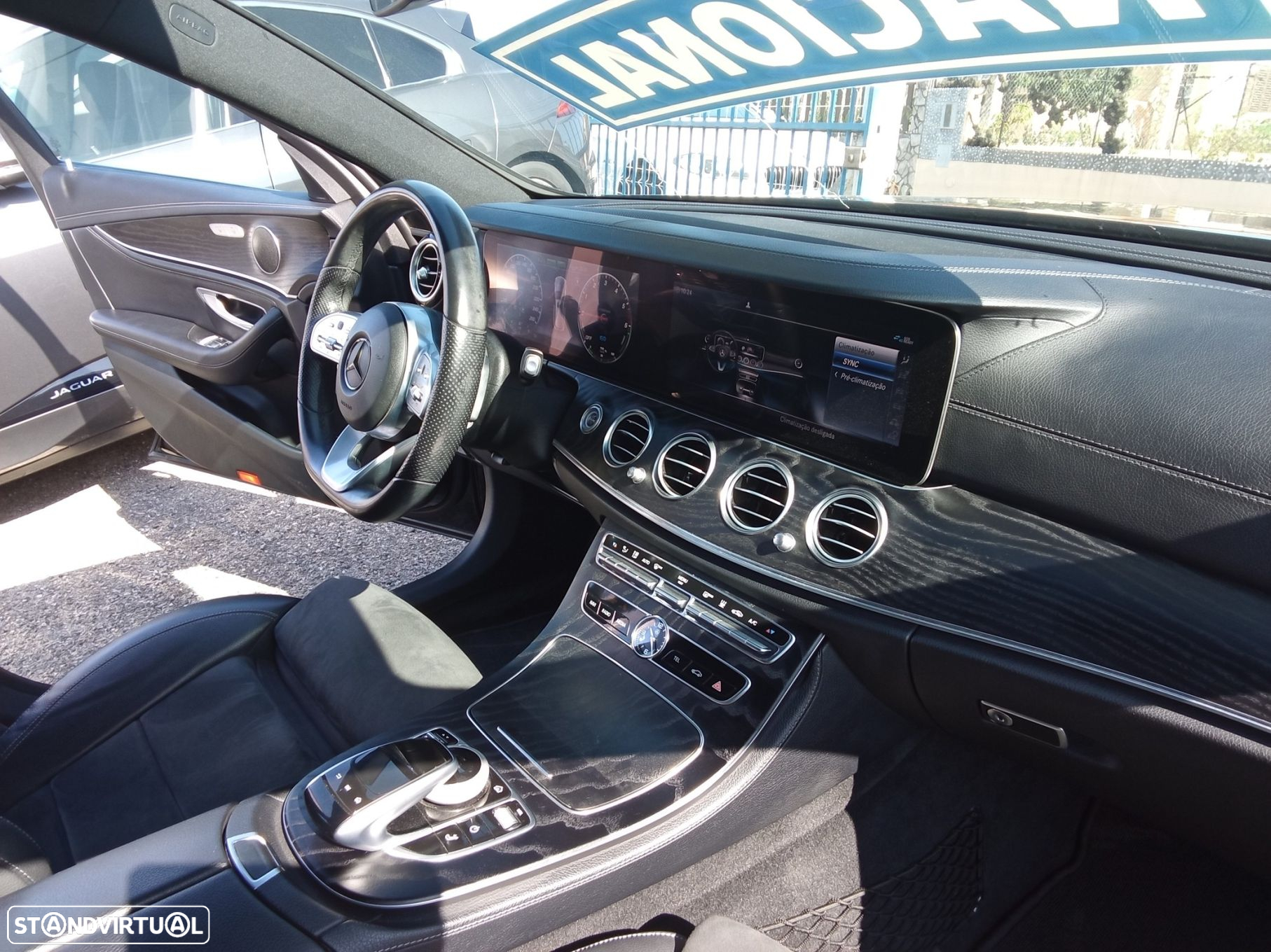 Mercedes-Benz E 300 de AMG Line - 27
