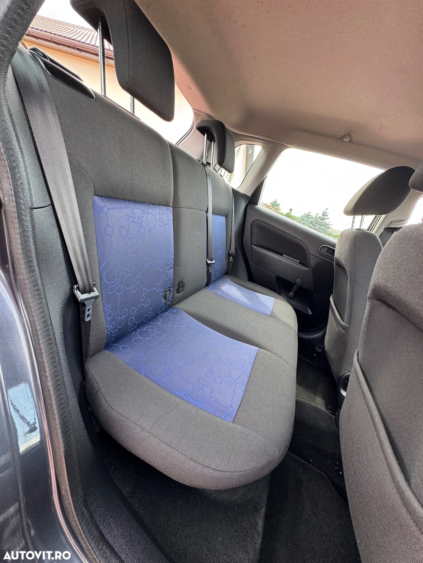Ford Fiesta 1.3 Trend - 17