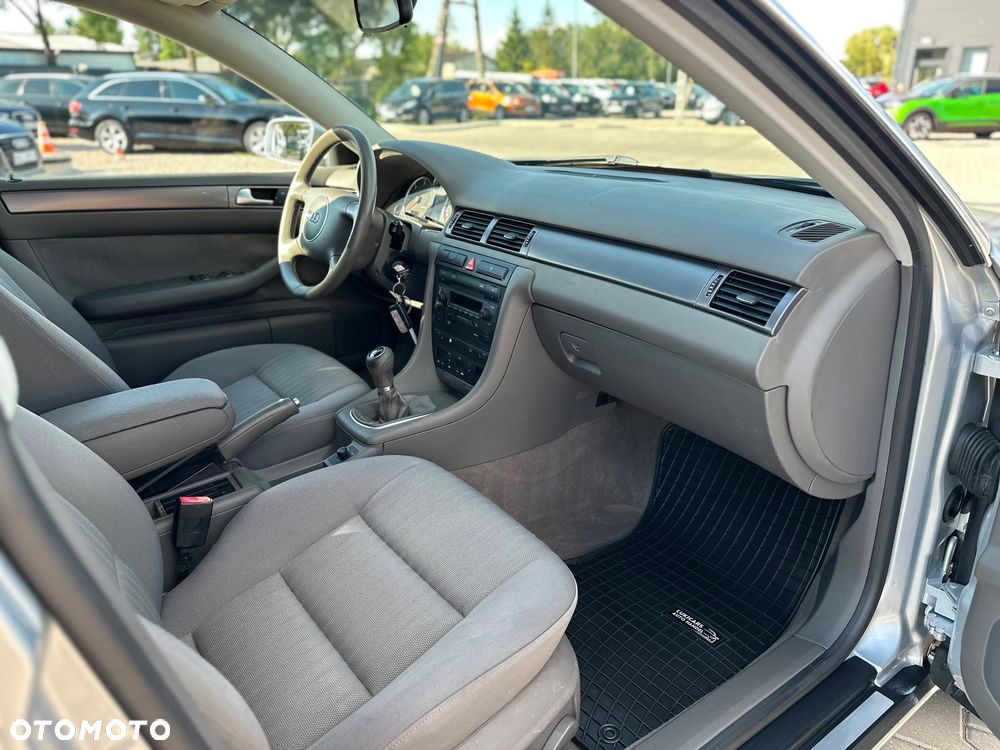 Audi A6 Limousine 1.9 TDI - 13