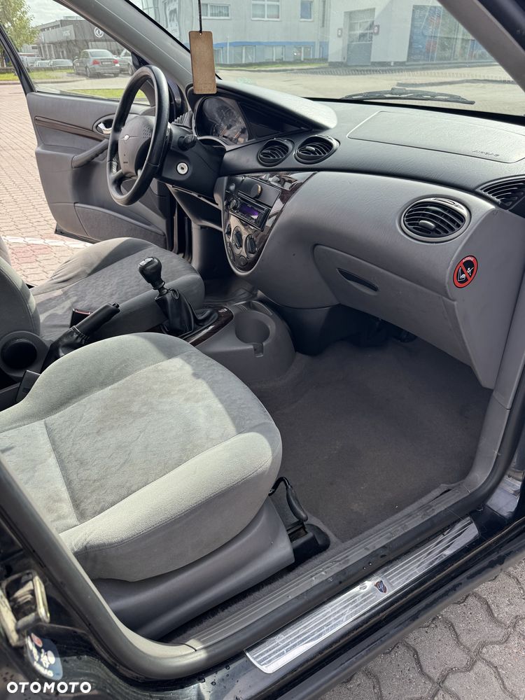 Ford Focus - 13
