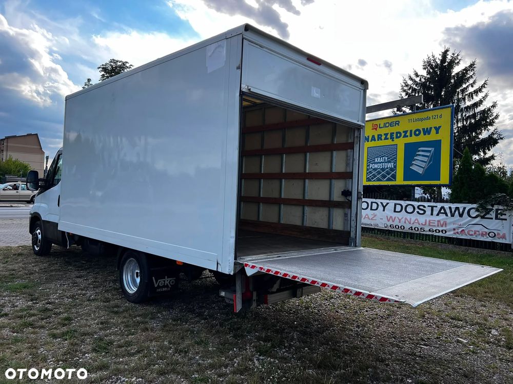 Iveco 35c Kontener+Winda Hi-Matic - 9