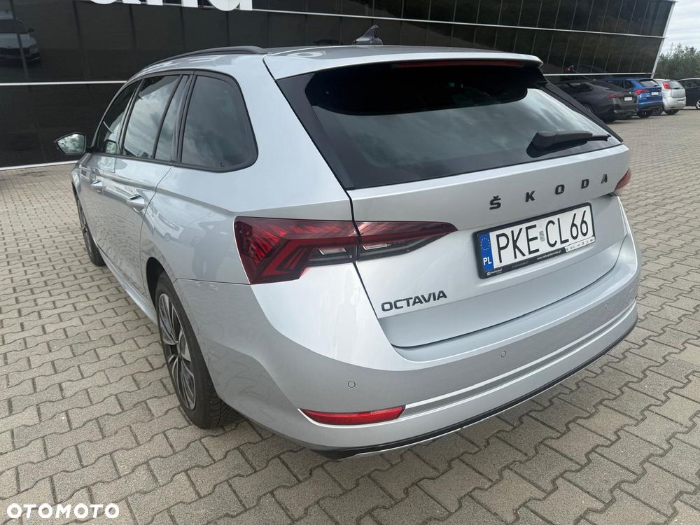 Skoda Octavia 2.0 TDI 4x4 Sportline DSG - 4