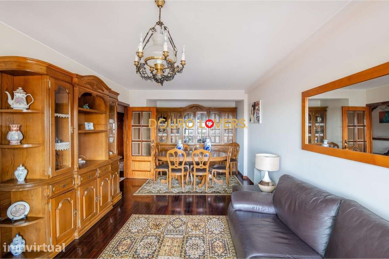 Apartamento T3 com duas varandas, garagem e arrumos em Penafiel - Grande imagem: 4/25