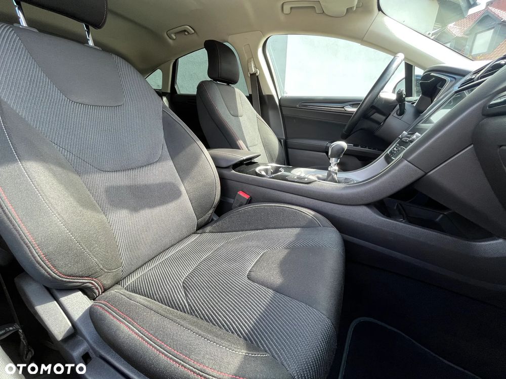 Ford Mondeo 2.0 TDCi ST-Line X - 24