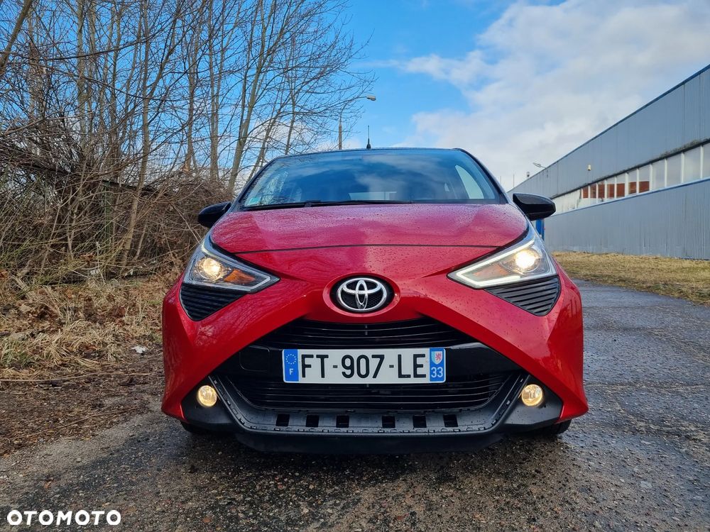 Toyota Aygo x-clusive Style Selection - 4