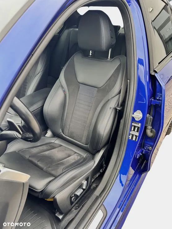 BMW Seria 3 330d MHEV M Sport sport - 19