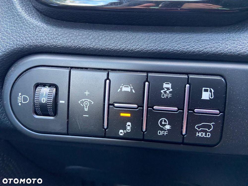 Kia XCeed - 24