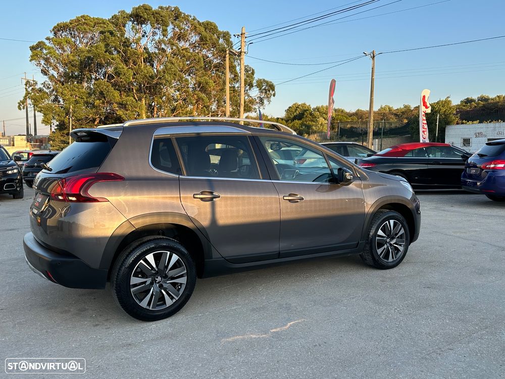 Peugeot 2008 1.5 BlueHDi Allure - 4