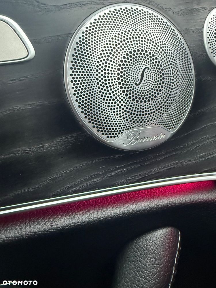 Mercedes-Benz Klasa E 300 9G-TRONIC - 12