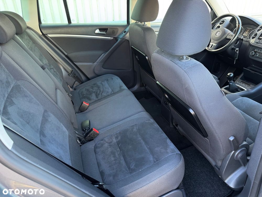 Volkswagen Tiguan - 14