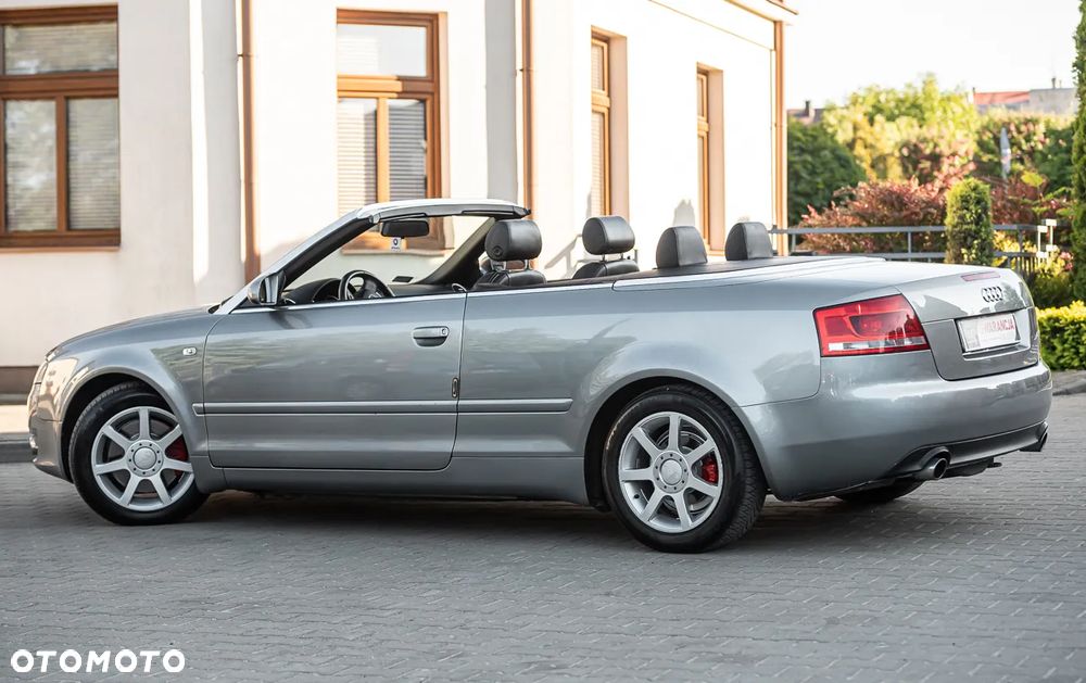 Audi A4 Cabrio 1.8 T - 8