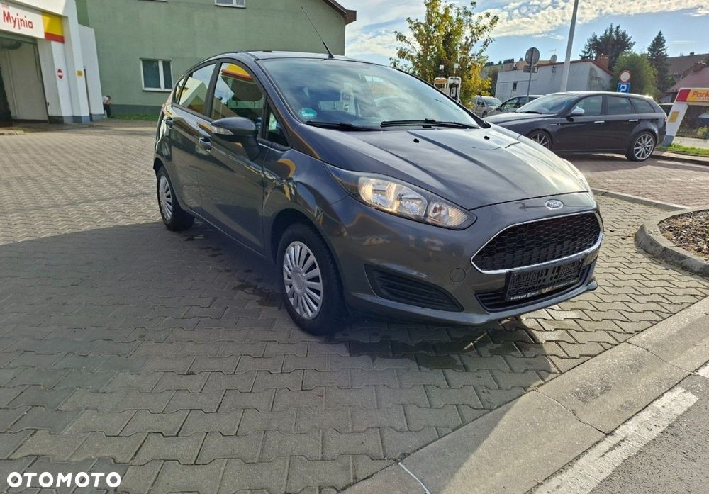 Ford Fiesta - 4