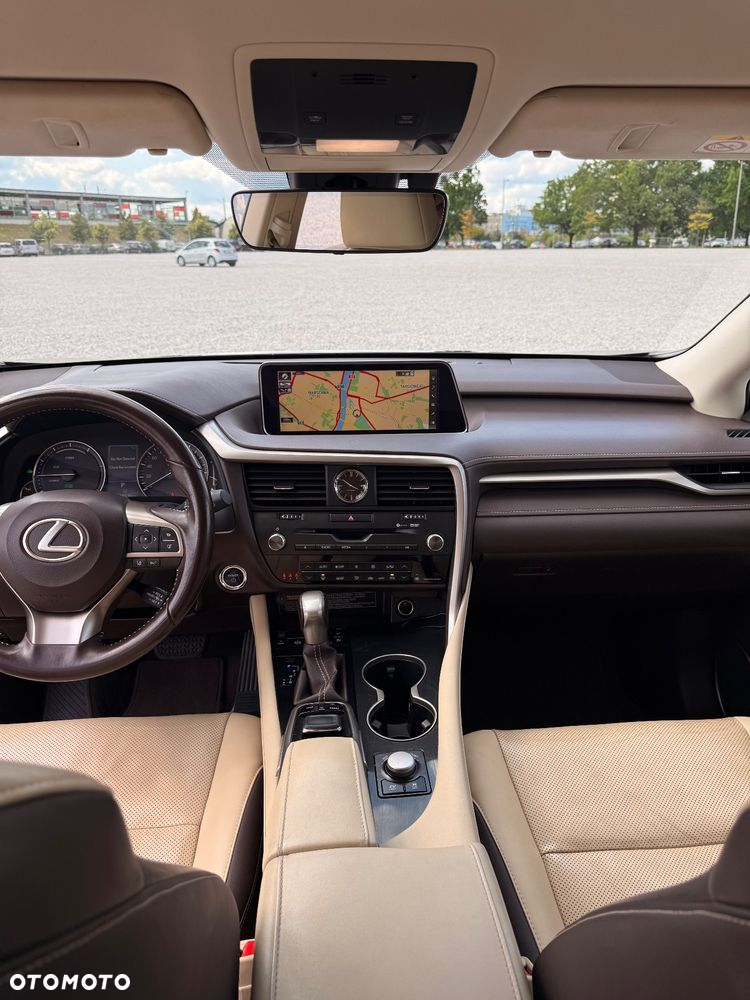 Lexus RX - 11