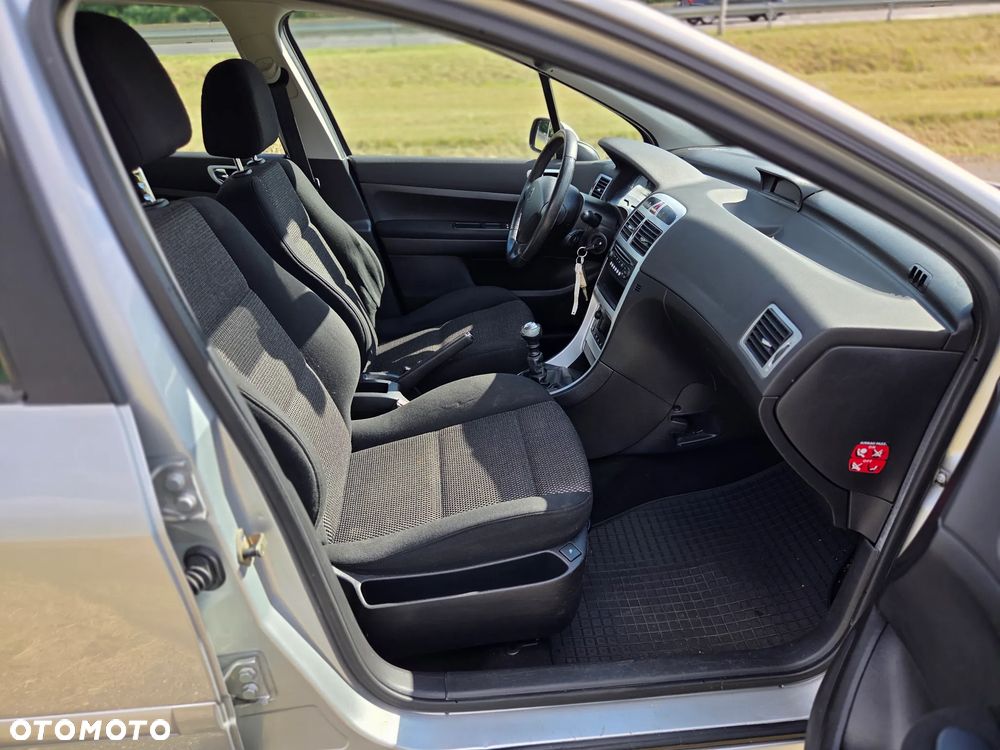 Peugeot 307 HDi 135 Tendance - 14