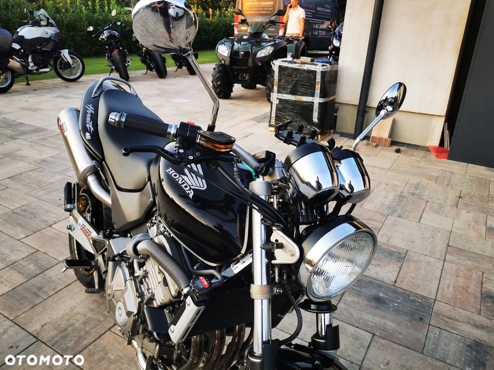 Honda Hornet - 24