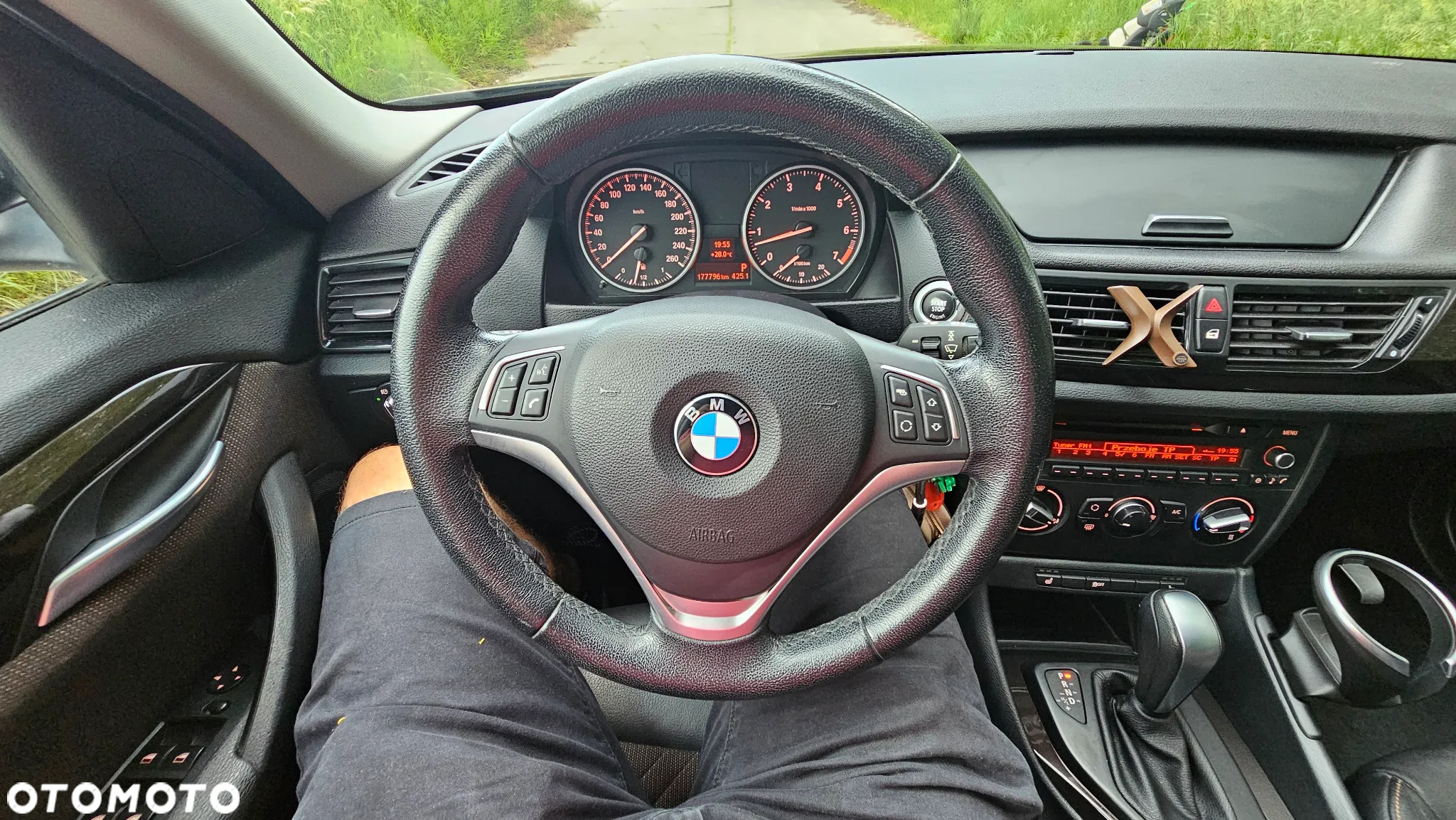 BMW X1 sDrive18i xLine - 26